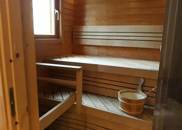 Ylaekolo - A Functional In A Good Location *