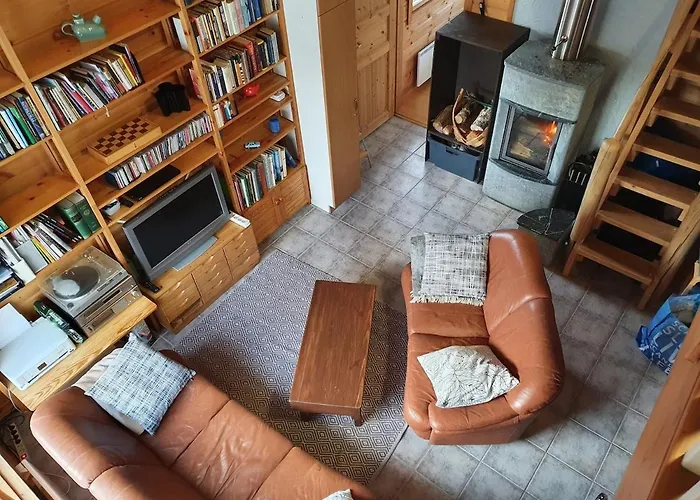 Ylaekolo - A Functional In A Good Location *